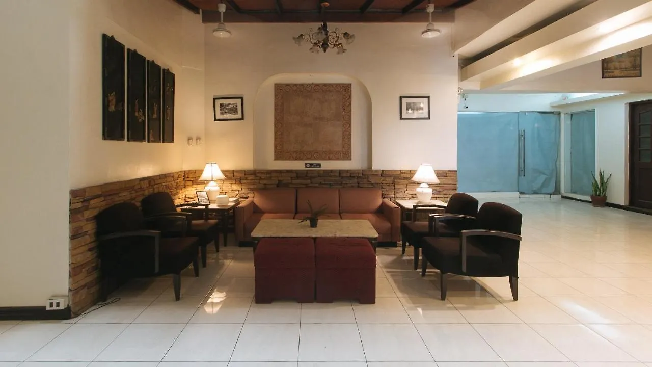 El Rico Suite Makati By Reddoorz Makati City 2*,