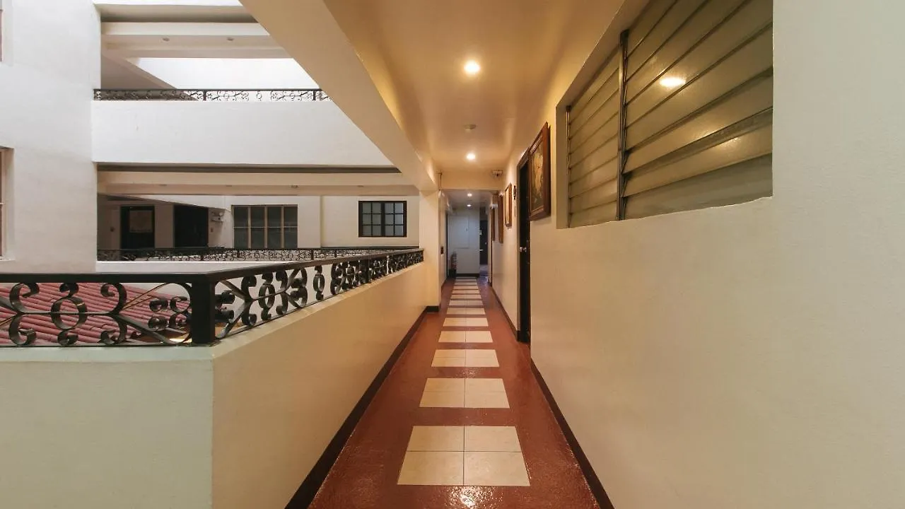 El Rico Suite Makati By Reddoorz Makati City Hotel