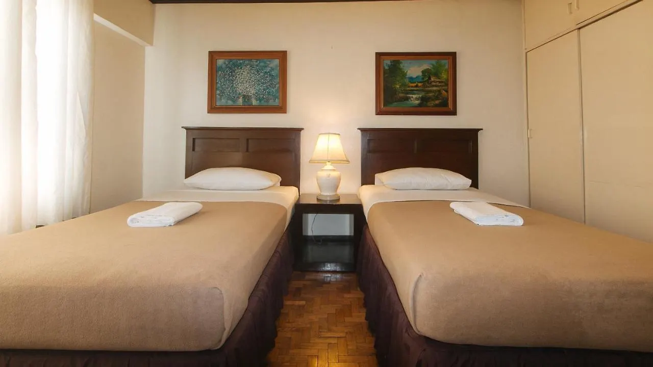 El Rico Suite Makati By Reddoorz Makati City Hotel